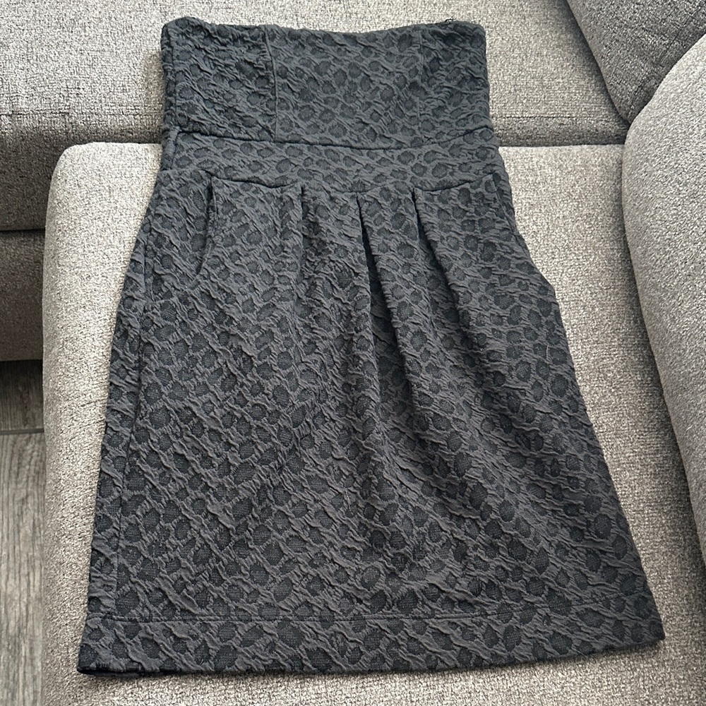Mind Code Textured Black Strapless Dress